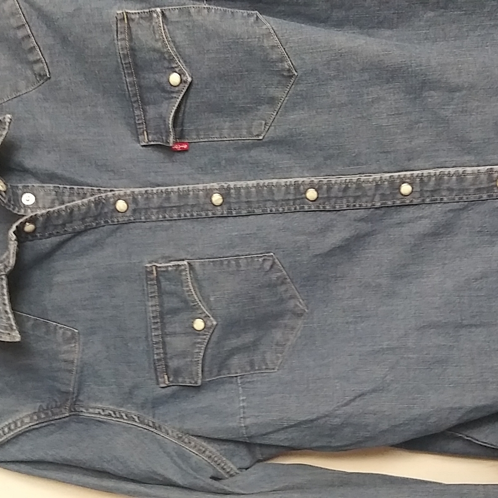 Women Jean snap button long sleeve shirt - Picture 3 of 4